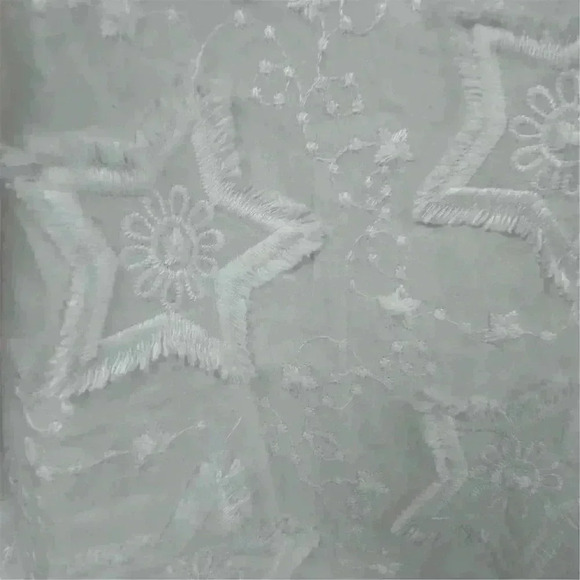 Chico's Women's White Embroidered Star Peasant Blouse Size 0.5 US Size 6 - Picture 7 of 14